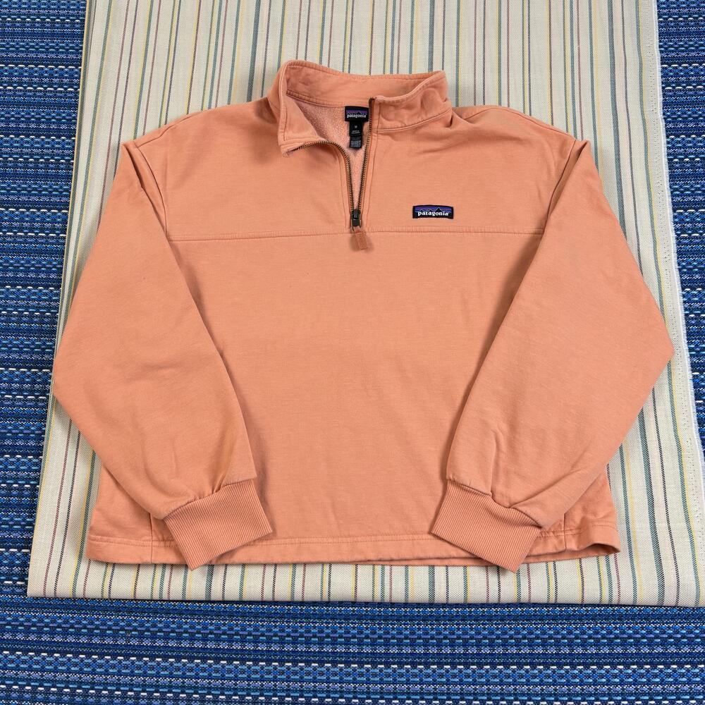 Patagonia Sweatshirt Womens Medium Orange 1/4 Zip Mock Neck Pullover STY42151